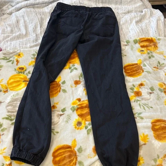 American Eagle Outfitters Black Jogger Pants - Picture 6 of 7